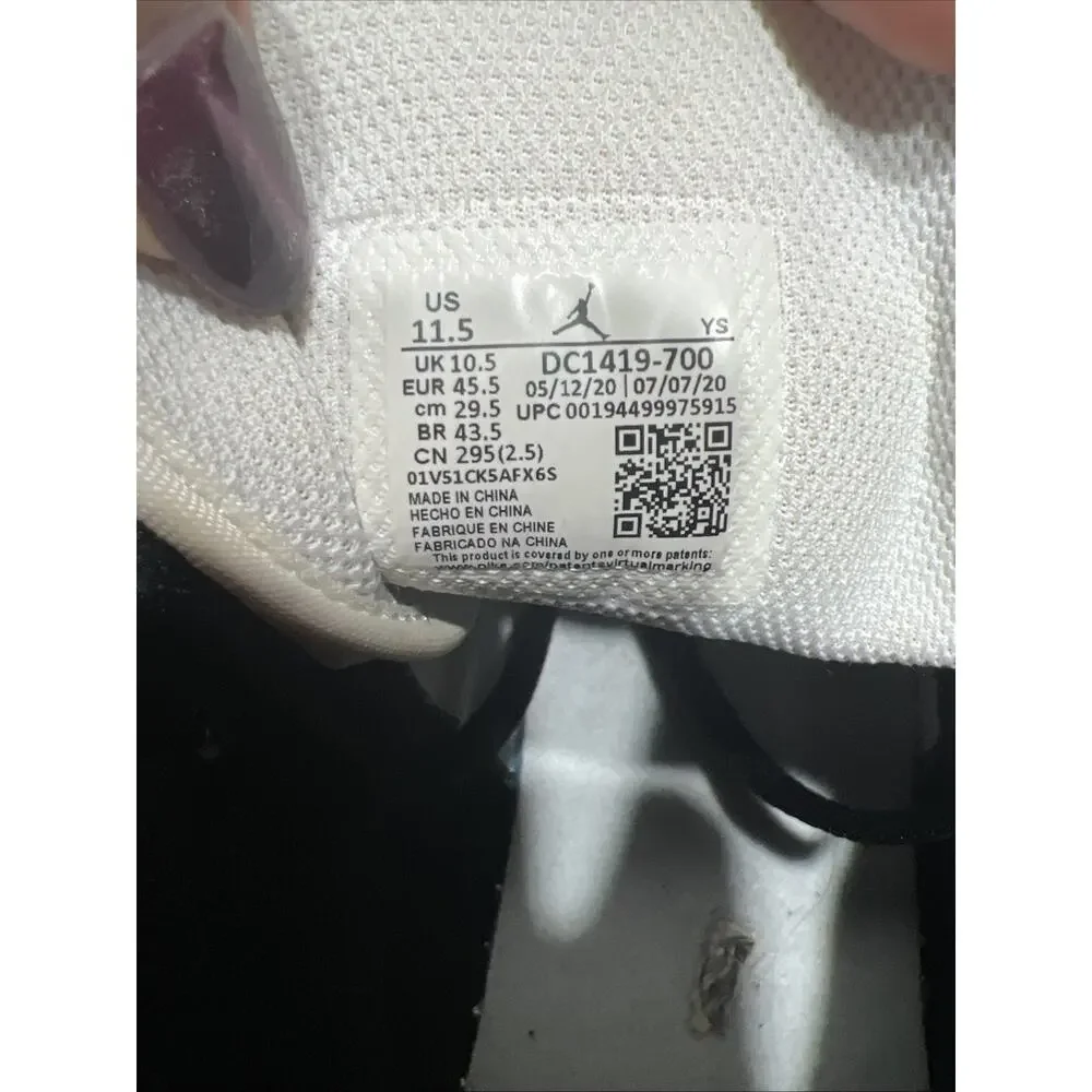 Air Jordan 1 Mens Size 11.5 Mid SE White Metallic Gold DC1419-700 (Authentic)